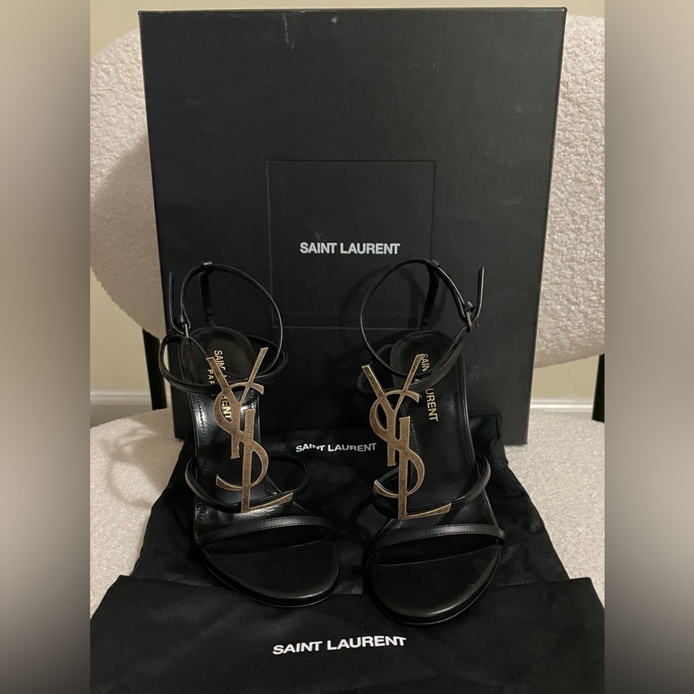 YSL Heels - Picture 3 of 10